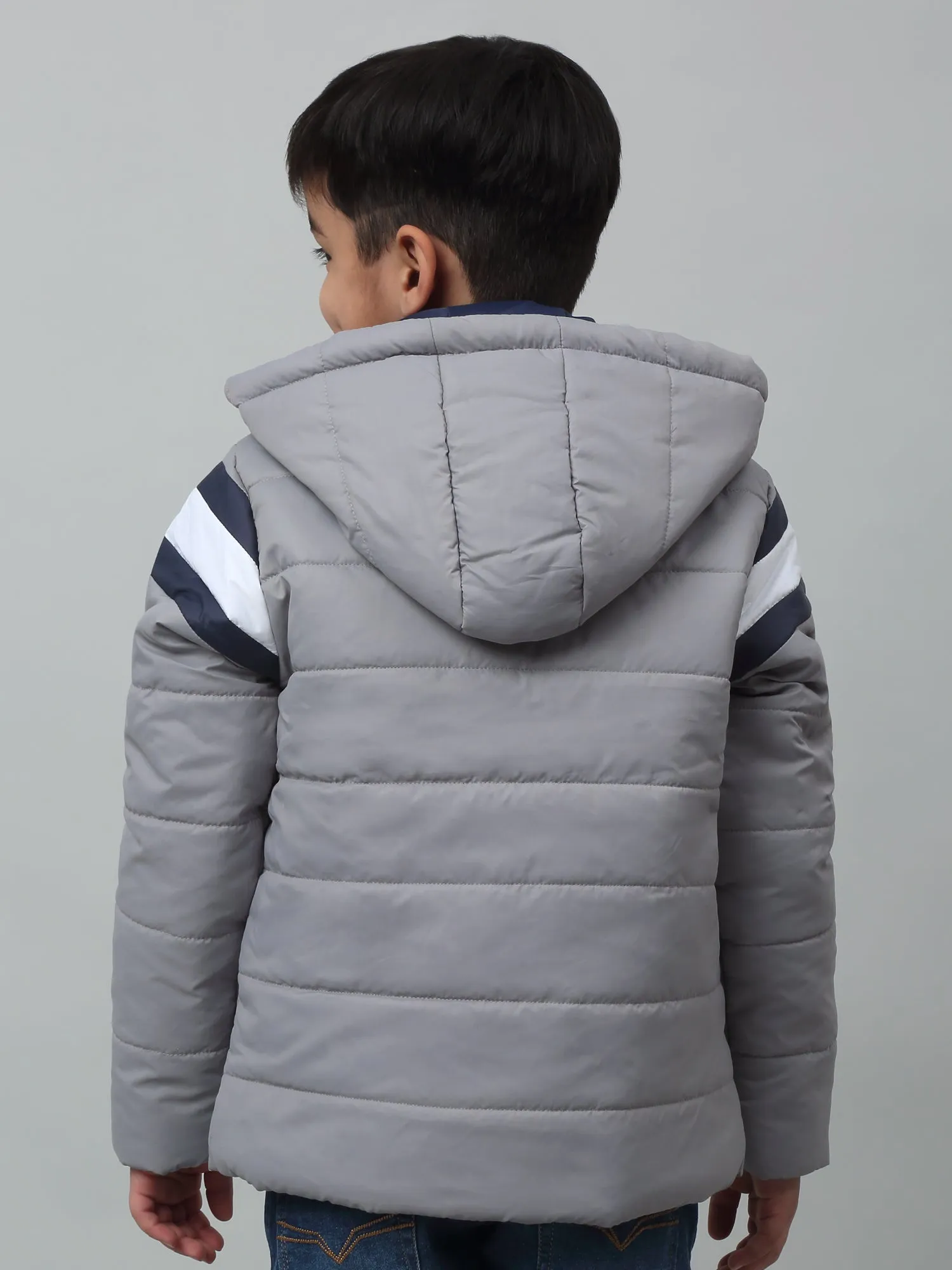 Boys Grey Hooded Neck Colour Blocked Casual Jacket For Winter