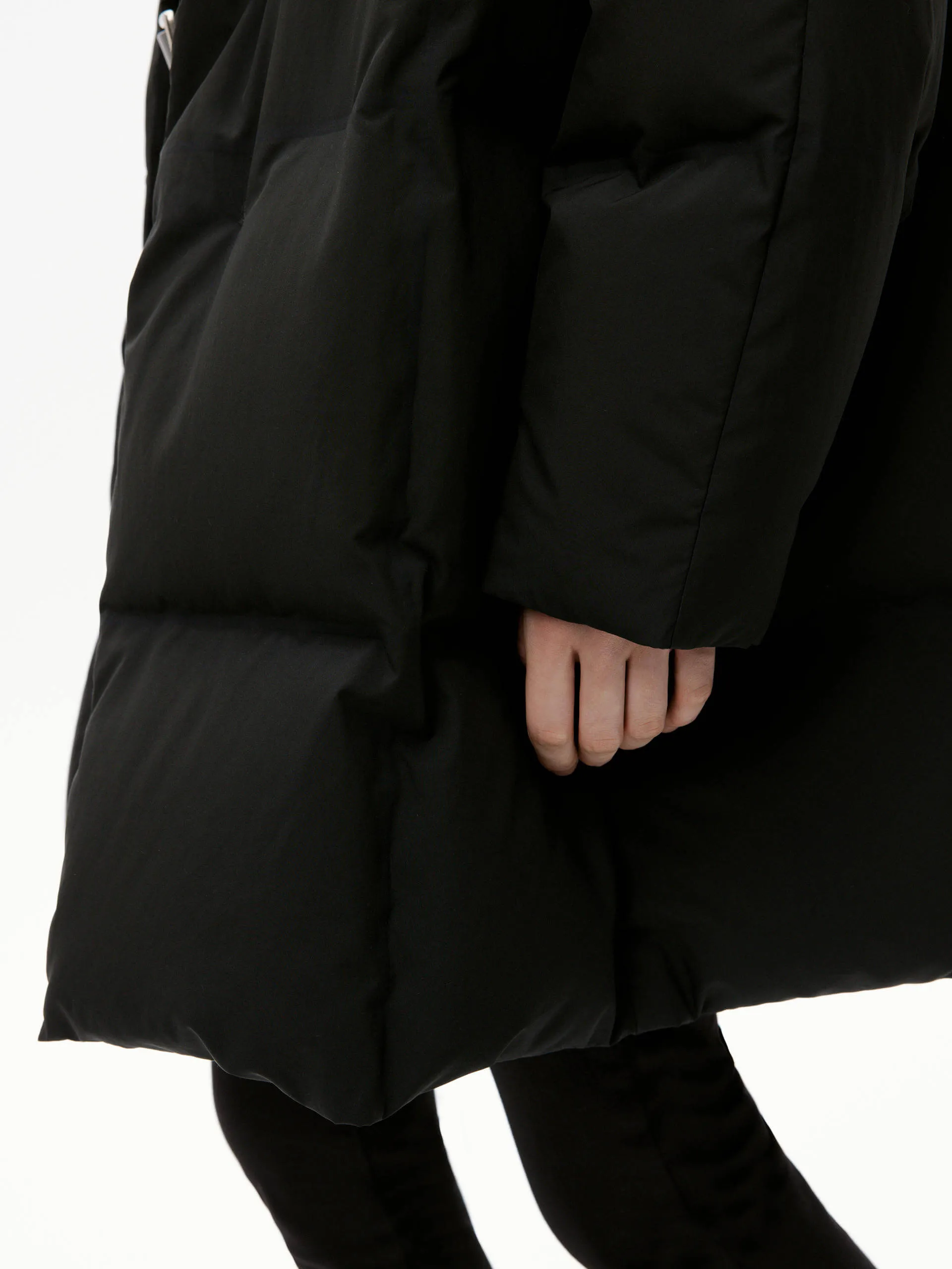 Flat Collar Mid Puffer Coat