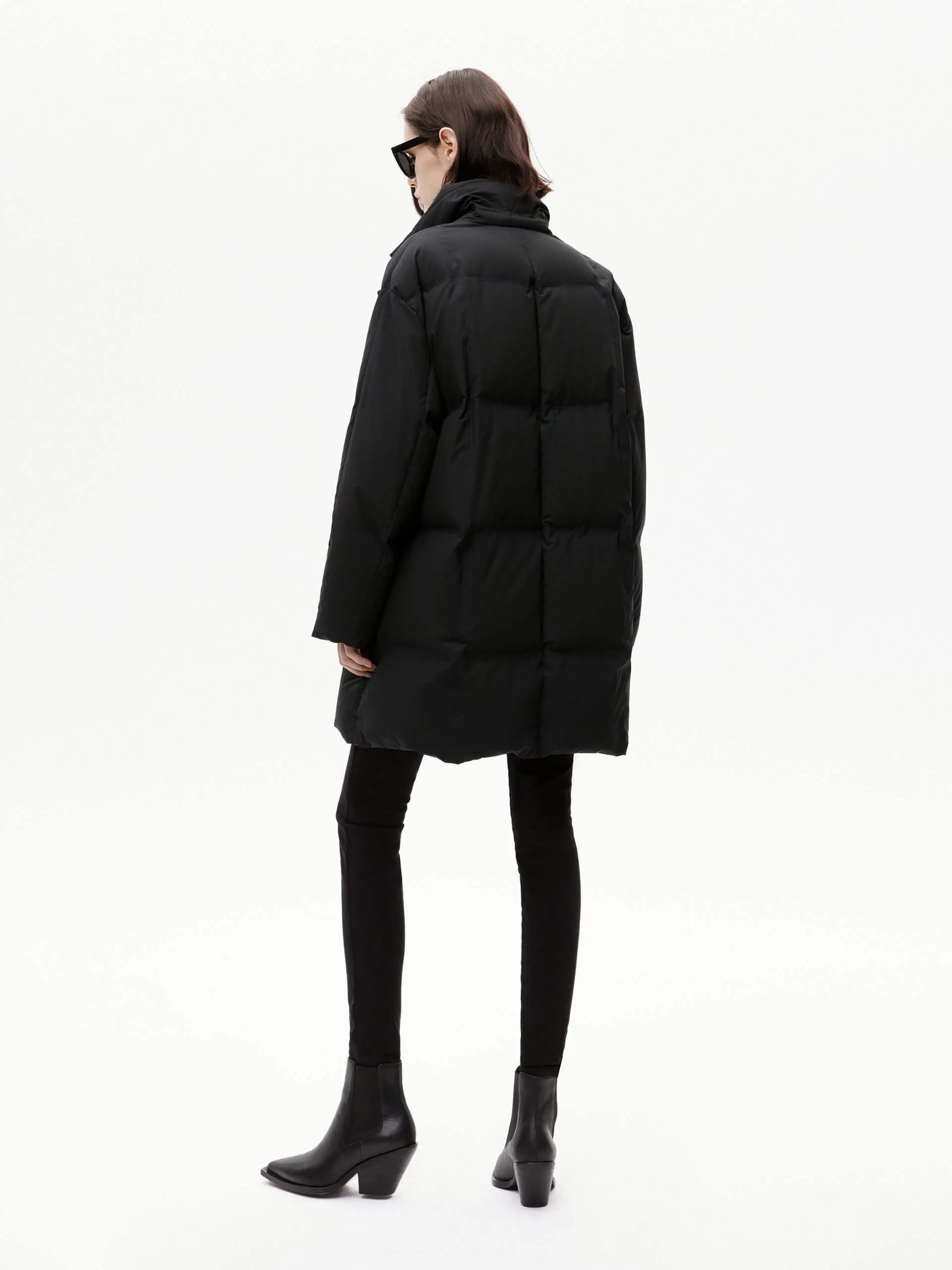 Flat Collar Mid Puffer Coat