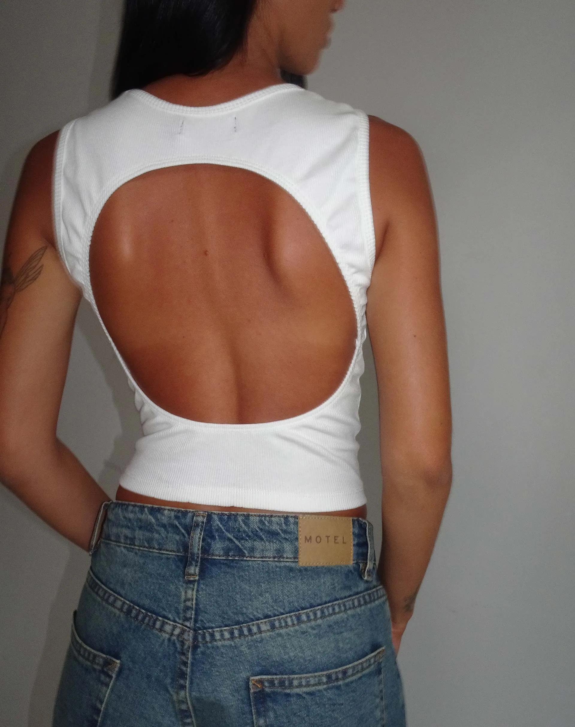 Gelsho Open Back Rib Tank Top in Off White