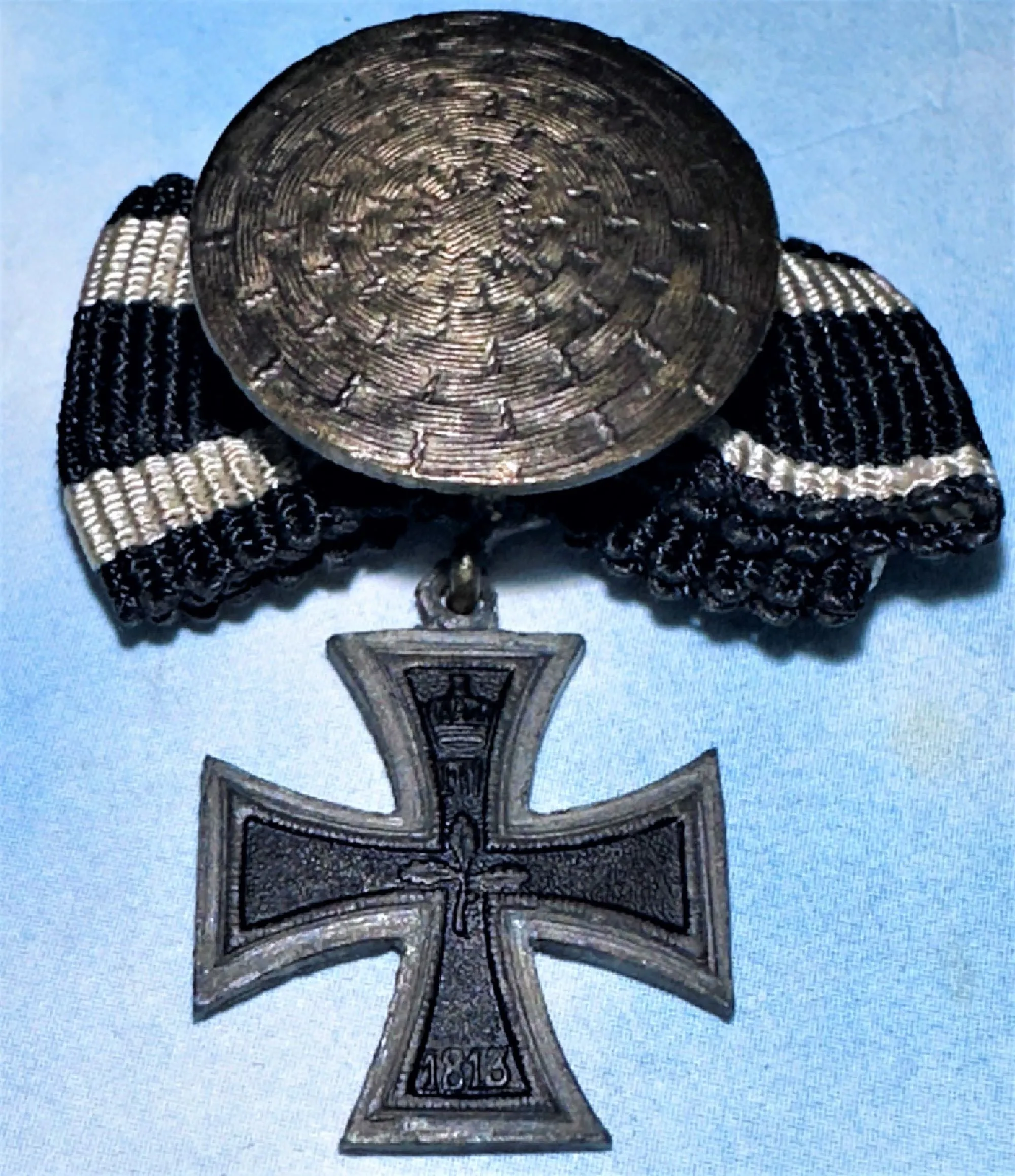 German 1914 Iron Cross 2nd Class Boutonniere