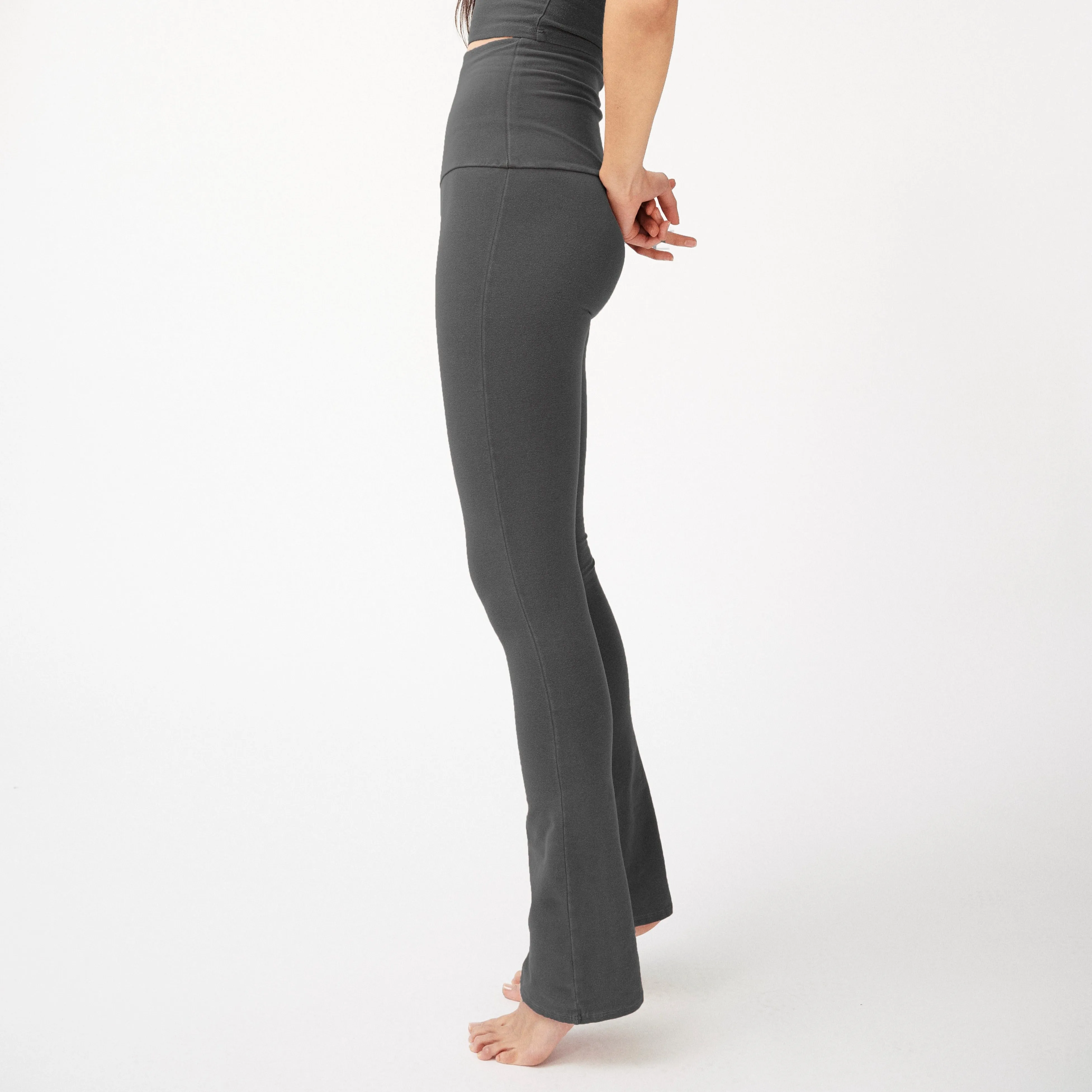 High-Waist Mini-Flared Legging