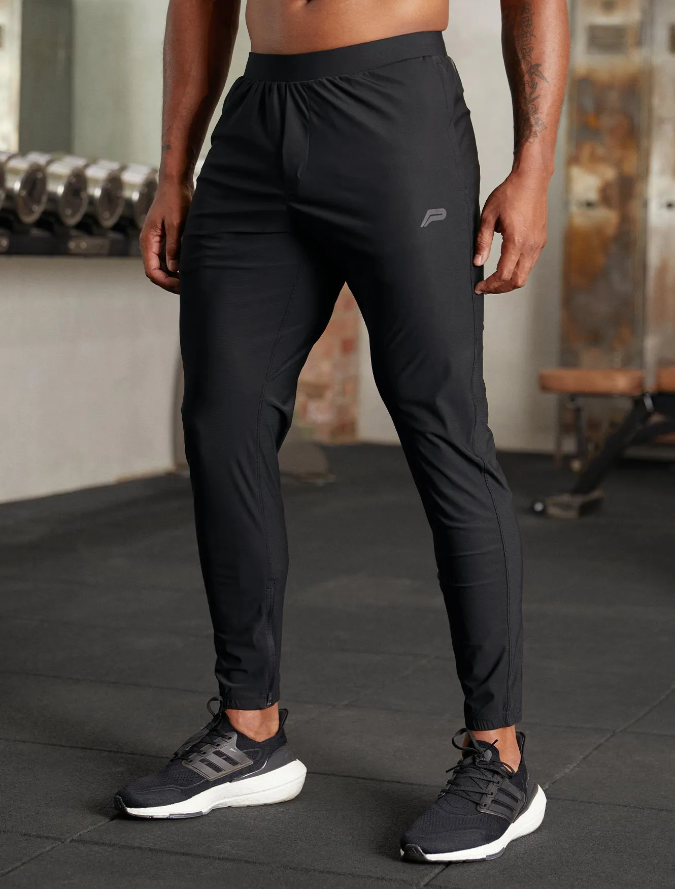 Hybrid Everyday Joggers - Black