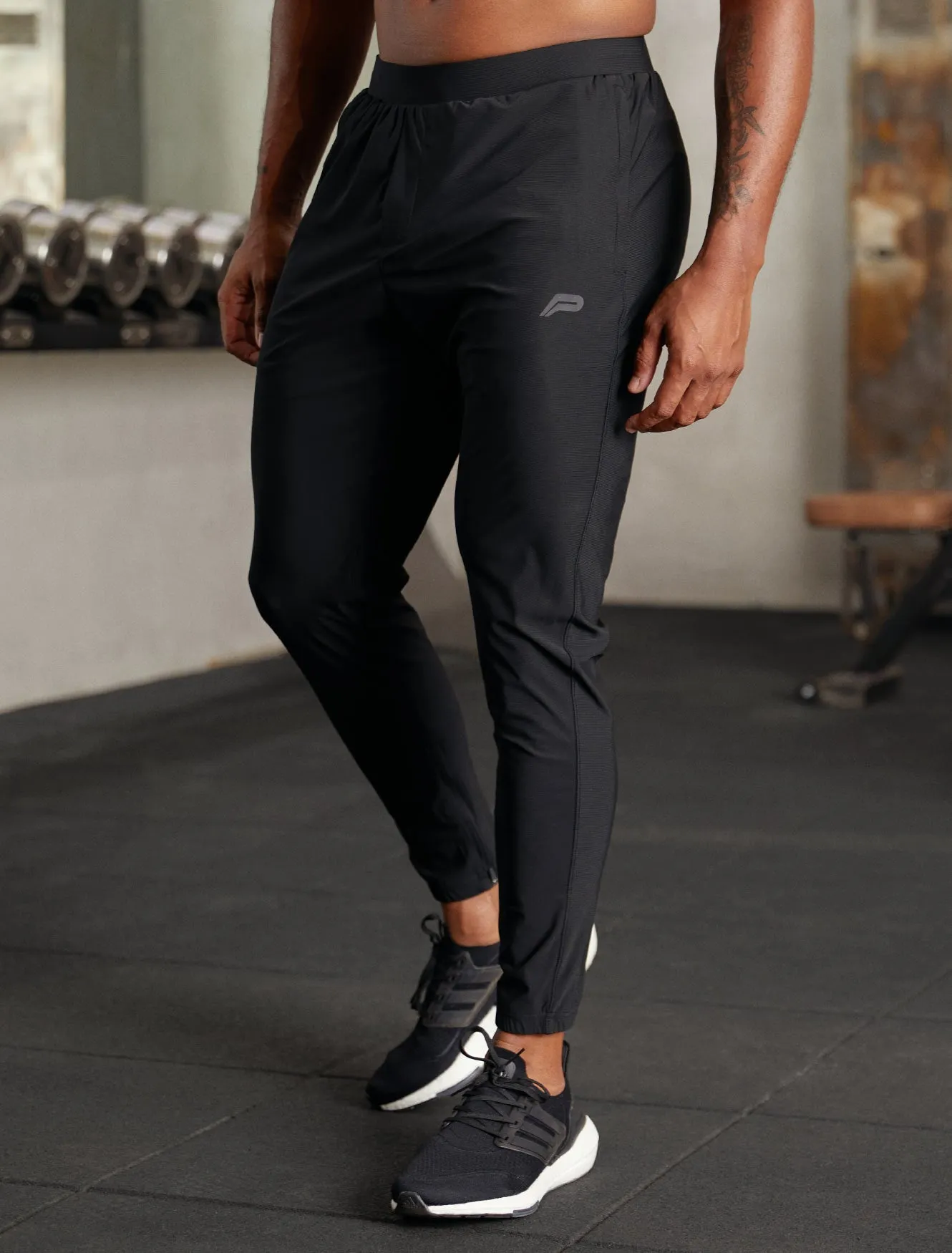 Hybrid Everyday Joggers - Black