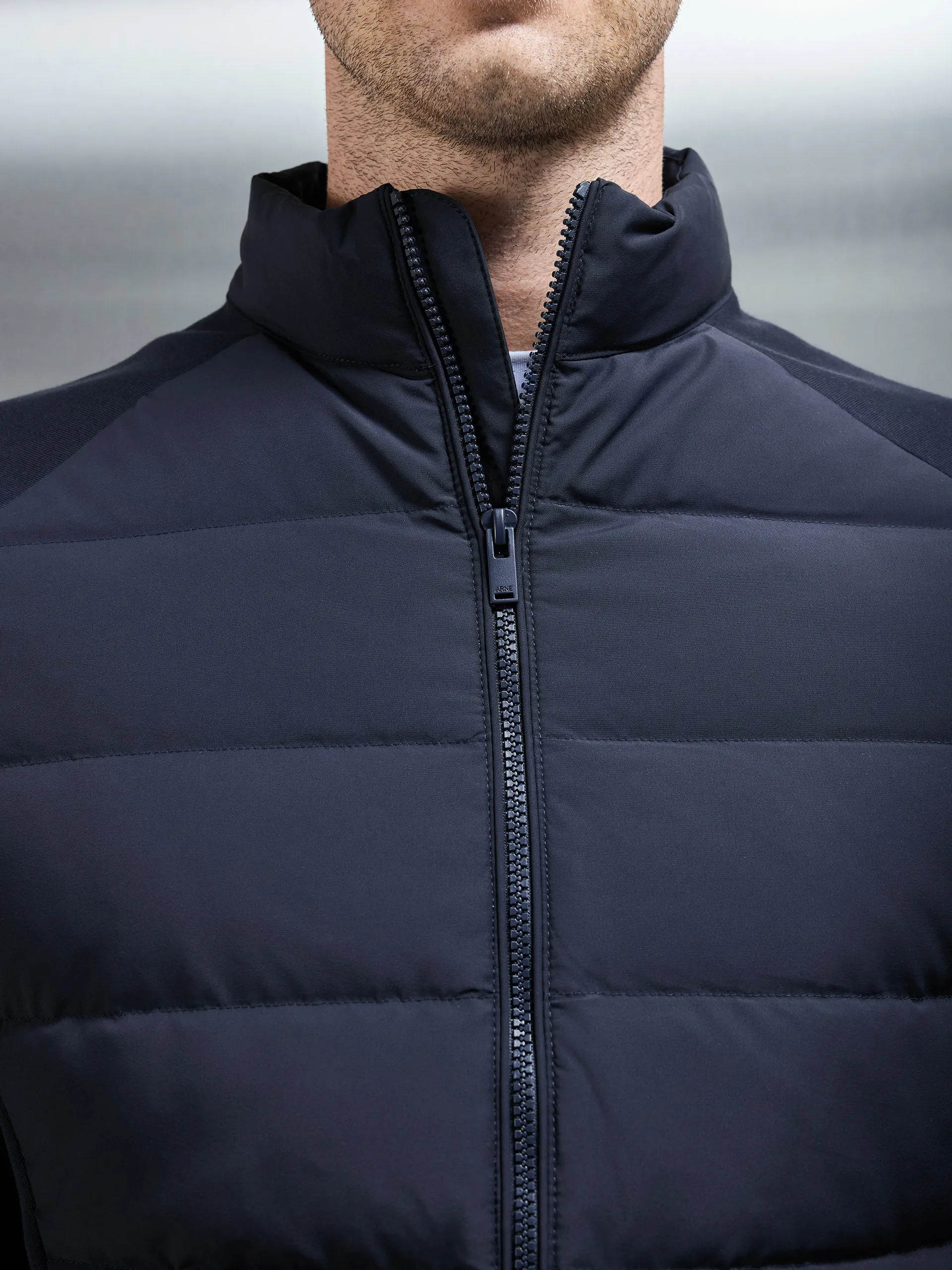 Hybrid Technical Puffer Jacket in Navy