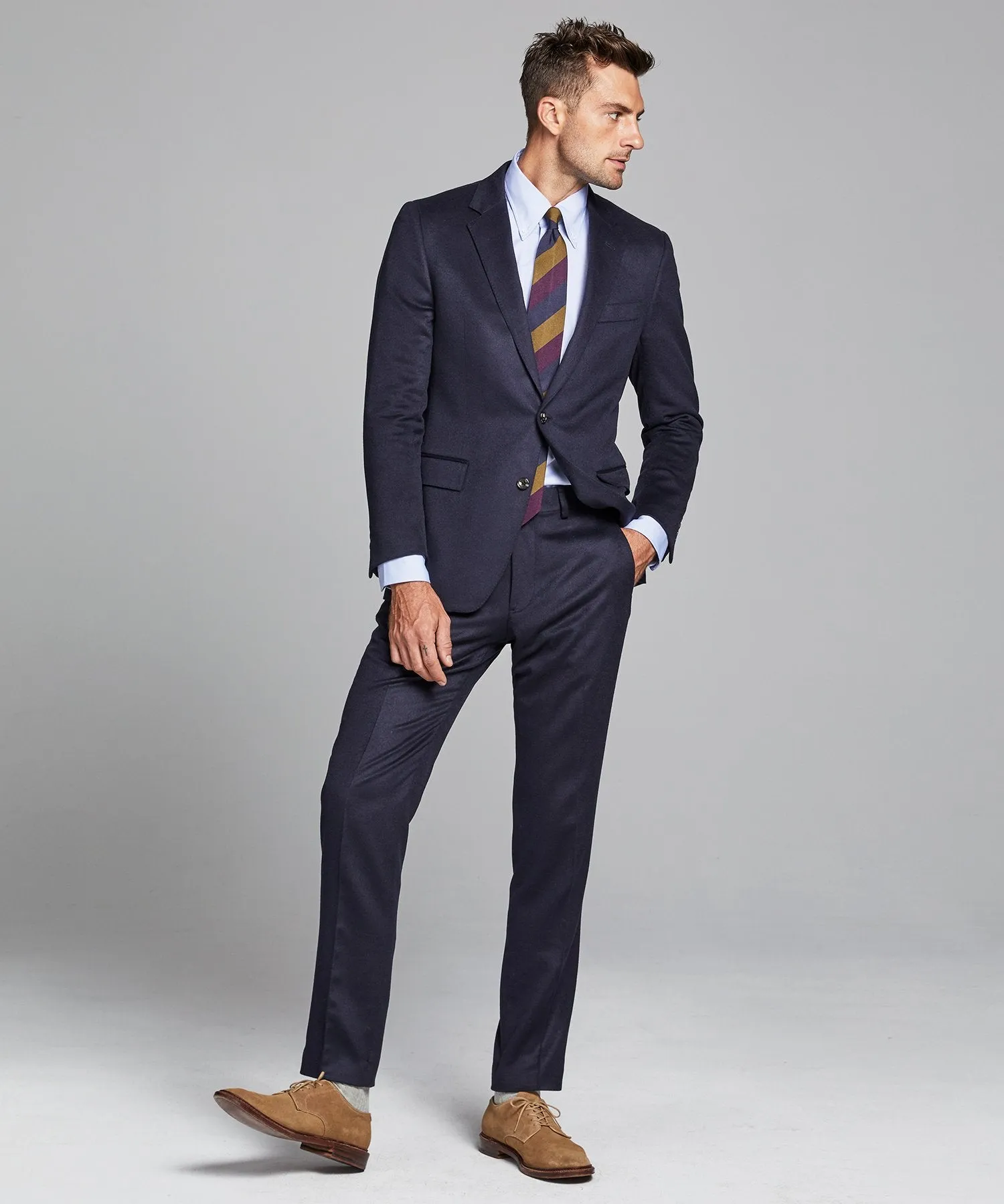 Italian Cashmere Sutton Suit Jacket in Navy