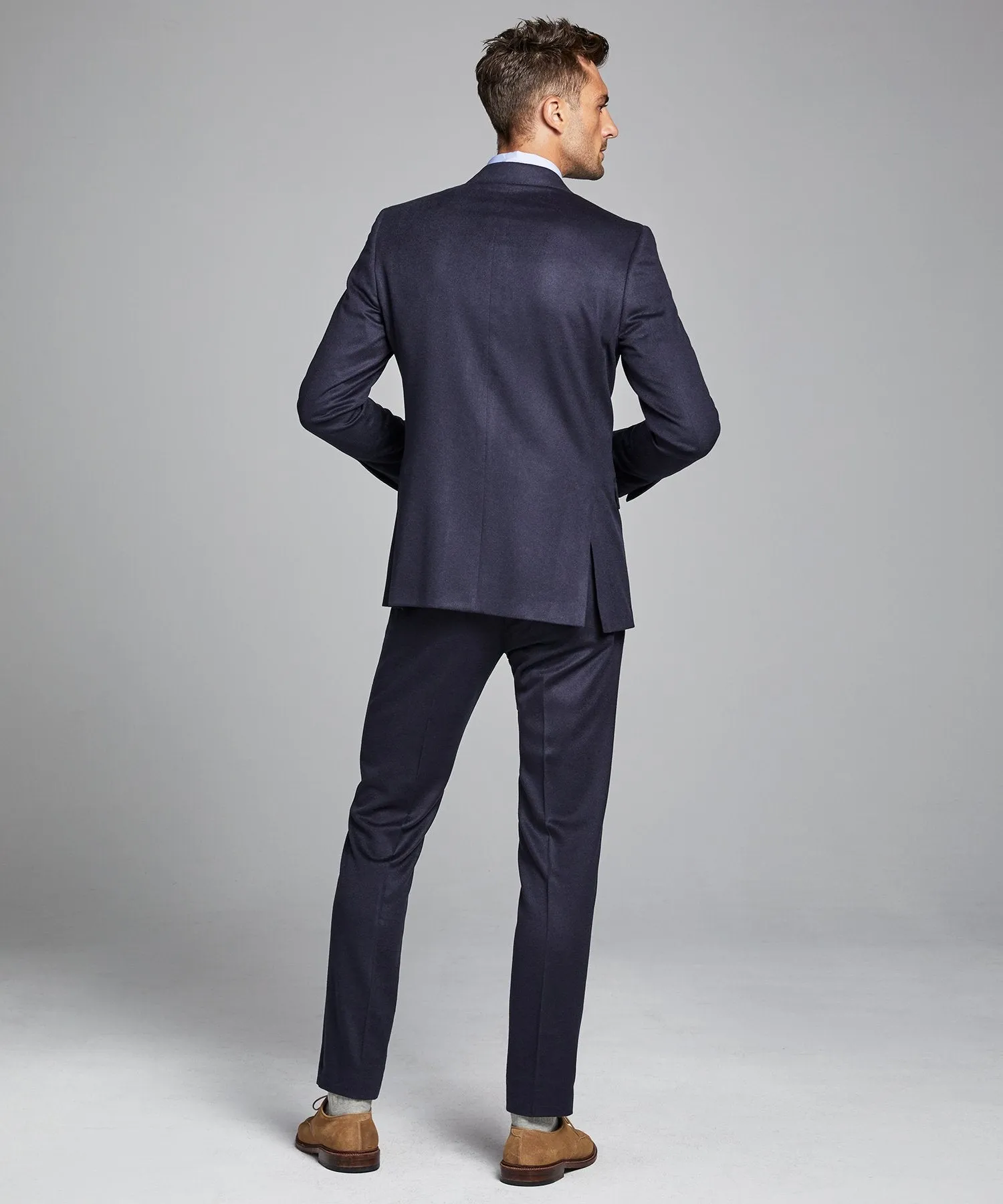 Italian Cashmere Sutton Suit Jacket in Navy