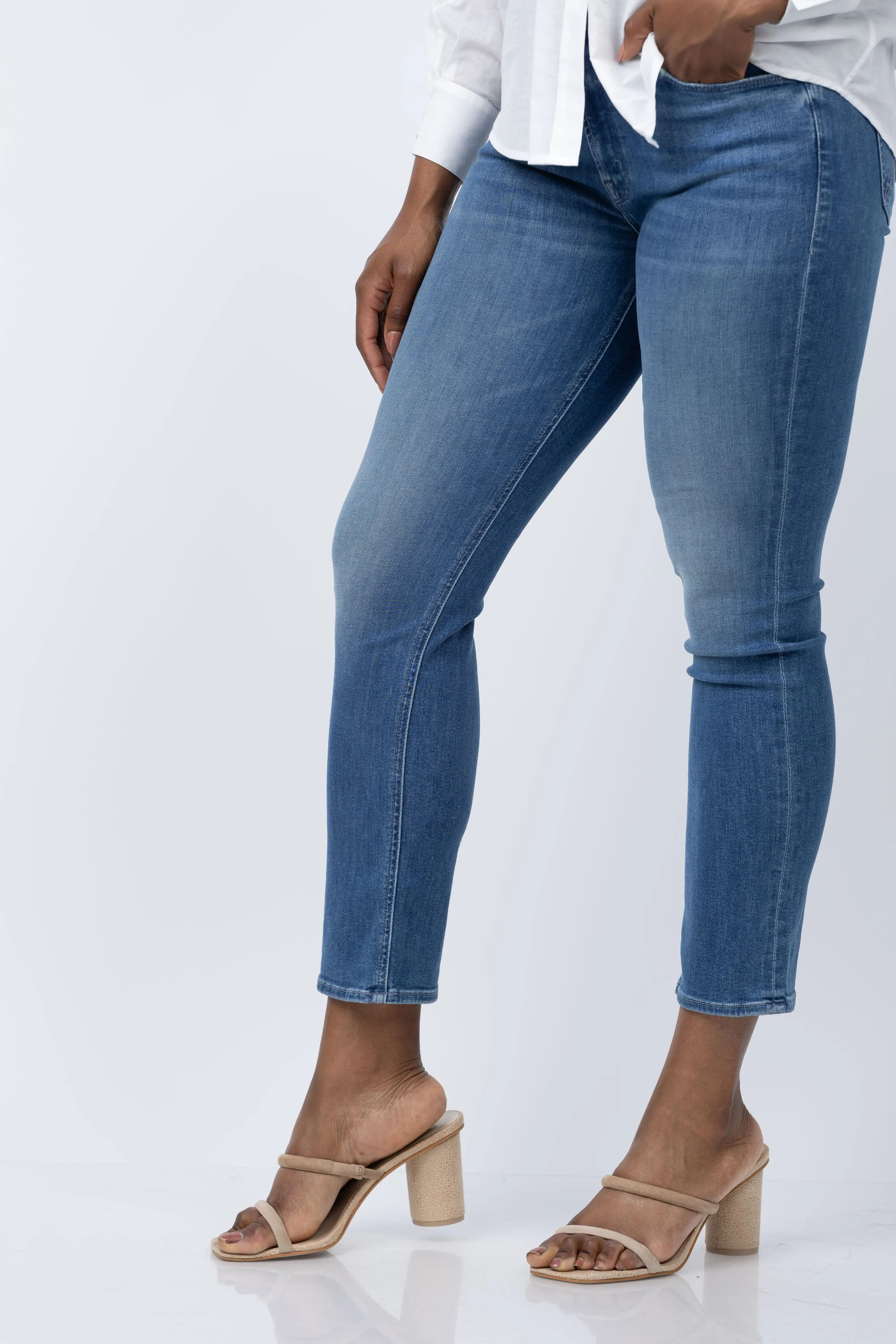 MOTHER The Mid Rise Dazzler Ankle Jeans in Wish on a Star