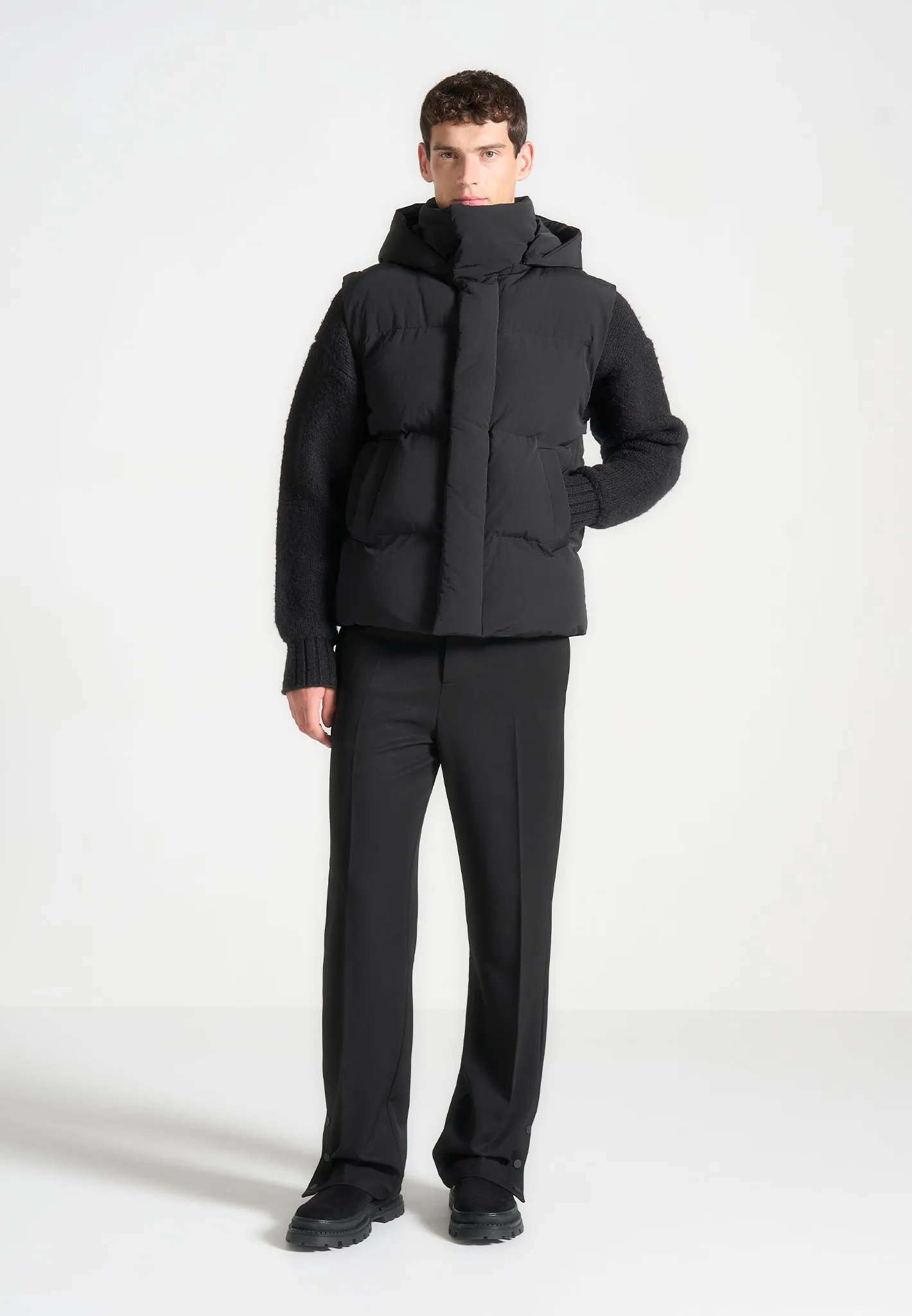 Puffer Jacket With Removable Sleeves - Black