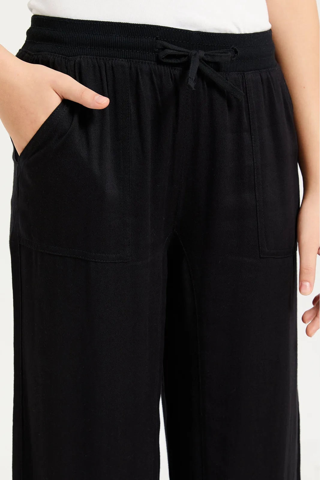 Senior Girls Black Solid Twill Joggers