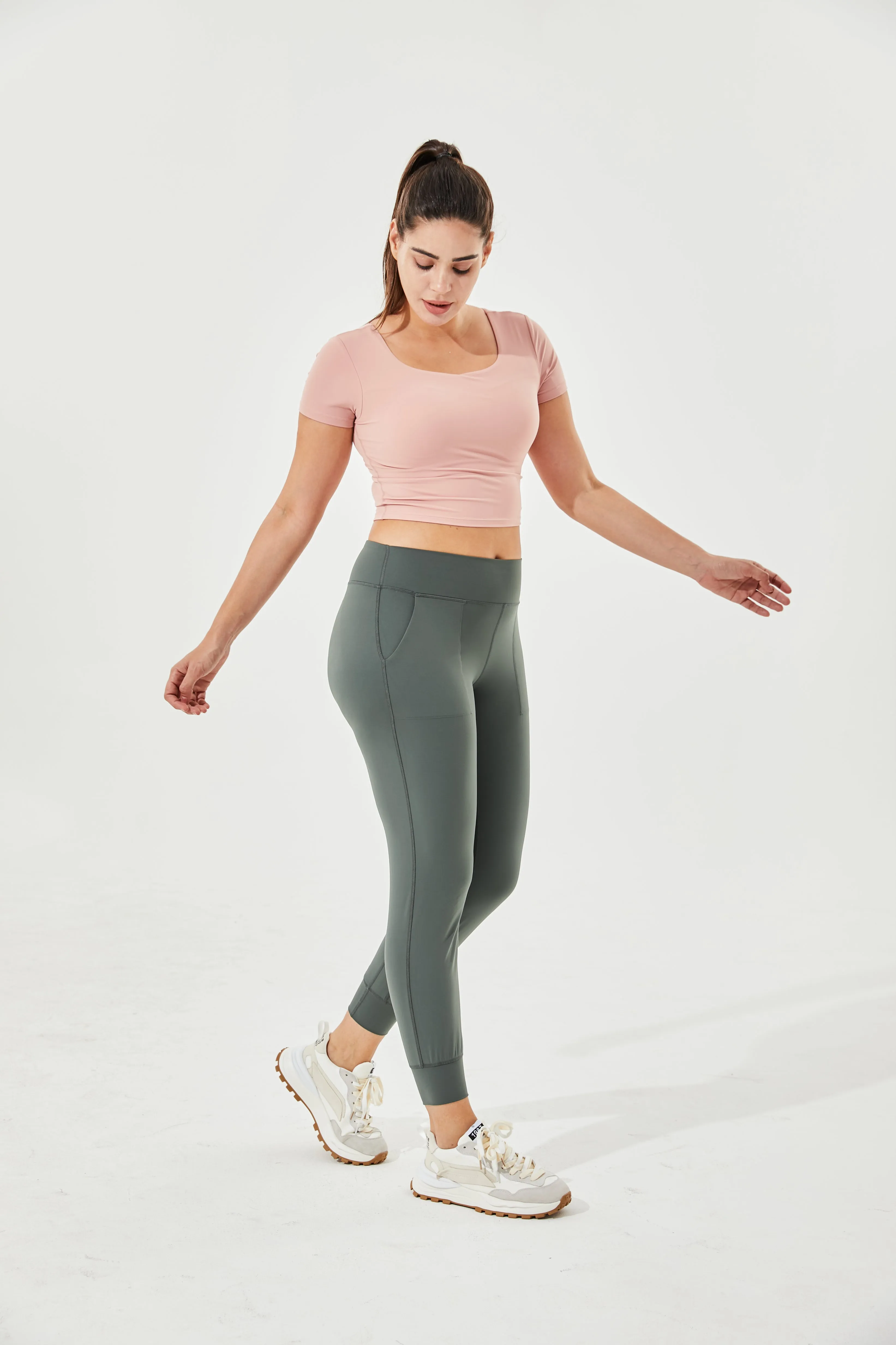 Tangs Display - High Waist Buttery Soft Wanderlust Joggers With Cuffs