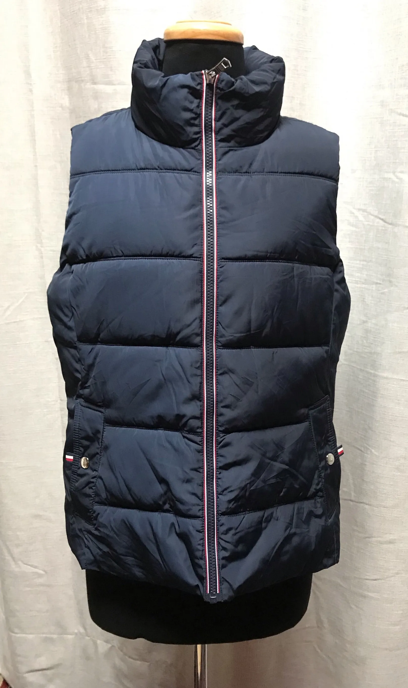 Tommy Hilfiger Puffer Vest  #C205  FREE AUS POSTAGE