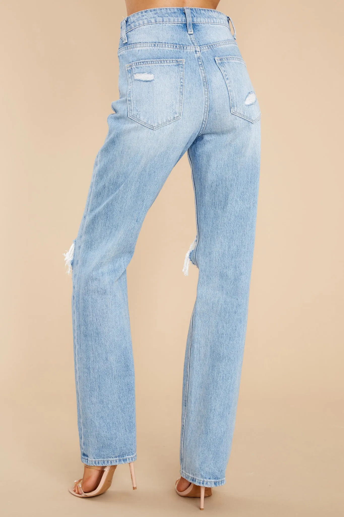 Vividly Dreaming Light Wash Distressed Straight Jeans